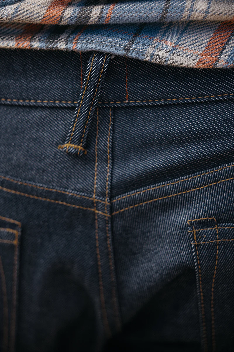 The Barrel Classic Straight Natural Slub Indigo - Raw 12.5oz Selvedge - Image 5