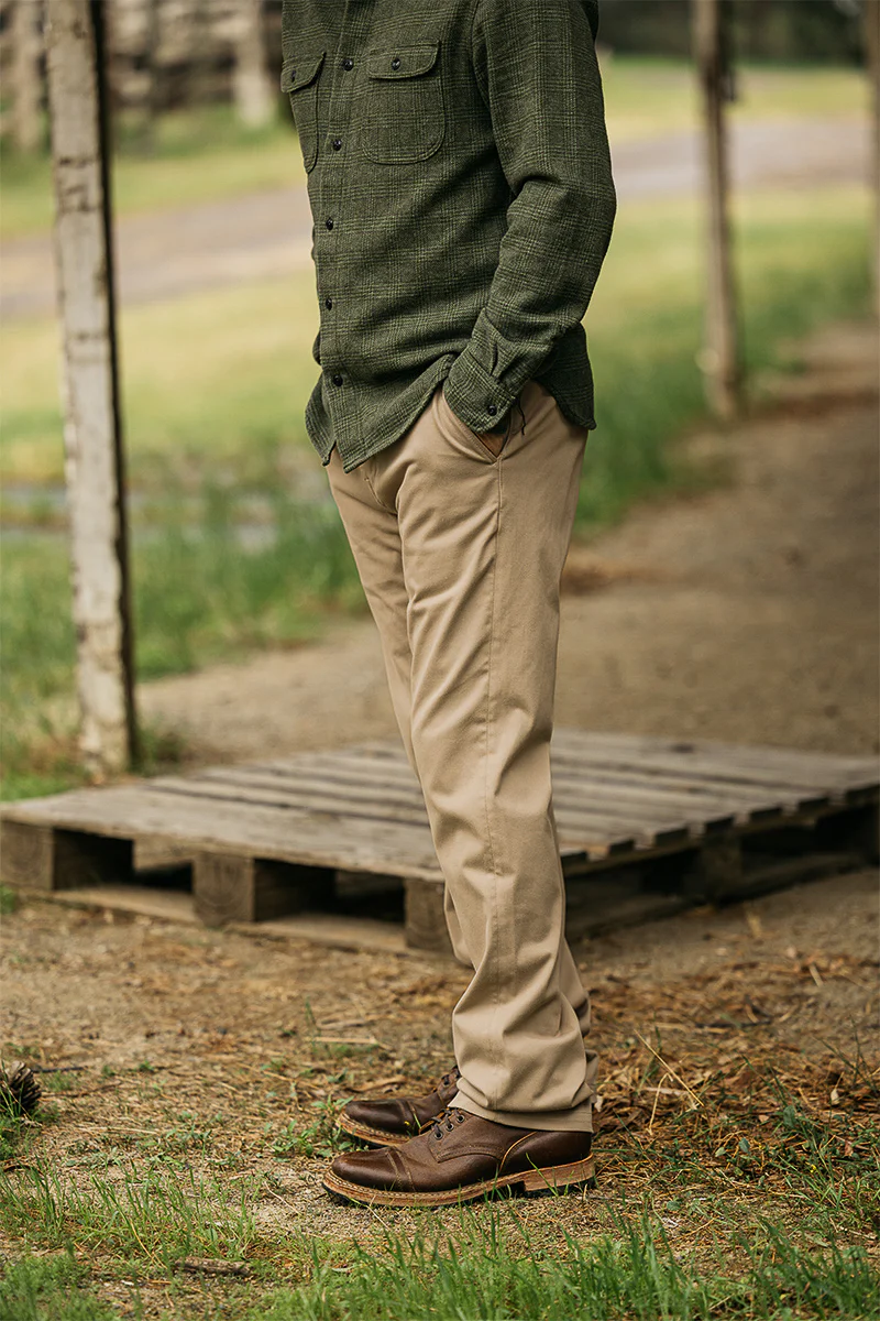The Pipe Straight Denit® Chino - Sand Beige - Image 4